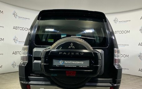 Mitsubishi Pajero IV, 2013 год, 2 060 000 рублей, 6 фотография