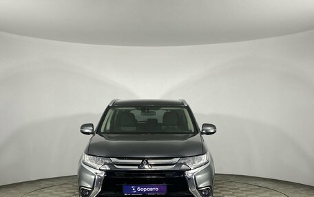 Mitsubishi Outlander III рестайлинг 3, 2017 год, 1 800 000 рублей, 2 фотография