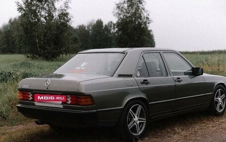 Mercedes-Benz 190 (W201), 1988 год, 415 000 рублей, 2 фотография