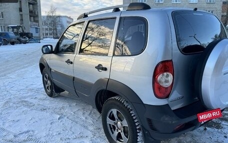 Chevrolet Niva I рестайлинг, 2014 год, 710 000 рублей, 4 фотография