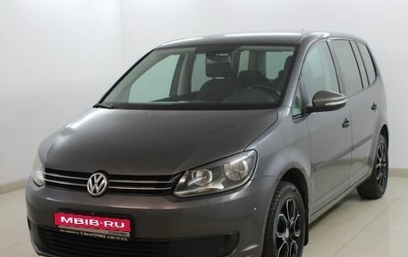 Volkswagen Touran III, 2010 год, 1 140 000 рублей, 1 фотография