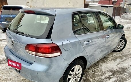 Volkswagen Golf VI, 2010 год, 900 000 рублей, 4 фотография