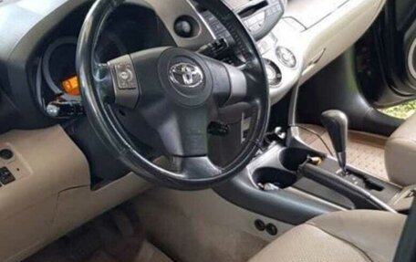 Toyota RAV4, 2006 год, 1 000 000 рублей, 4 фотография