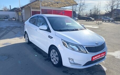 KIA Rio III рестайлинг, 2014 год, 920 000 рублей, 2 фотография