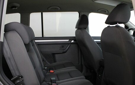 Volkswagen Touran III, 2010 год, 1 140 000 рублей, 11 фотография