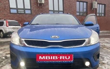 KIA Rio IV, 2019 год, 1 700 000 рублей, 1 фотография