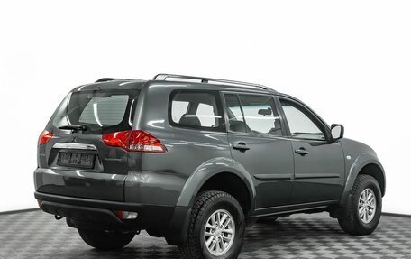 Mitsubishi Pajero Sport II рестайлинг, 2014 год, 1 945 000 рублей, 6 фотография