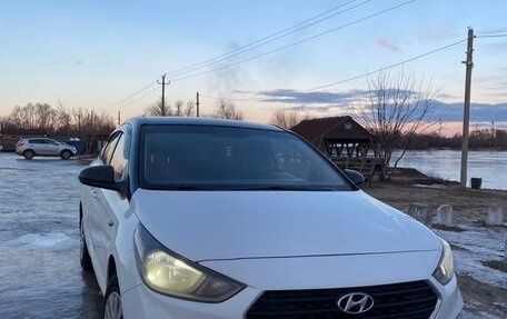 Hyundai Solaris II рестайлинг, 2018 год, 1 180 000 рублей, 2 фотография