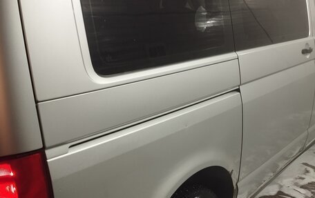 Volkswagen Caravelle T5, 2013 год, 1 500 000 рублей, 17 фотография