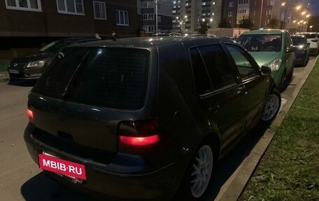 Volkswagen Golf IV, 2000 год, 240 000 рублей, 3 фотография