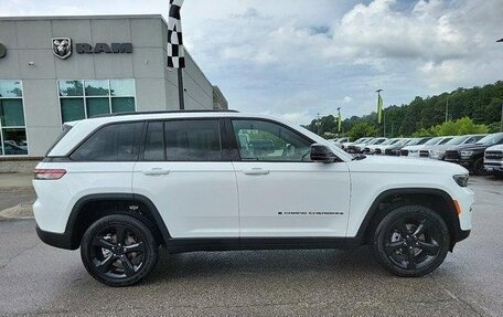 Jeep Grand Cherokee, 2024 год, 9 105 000 рублей, 6 фотография