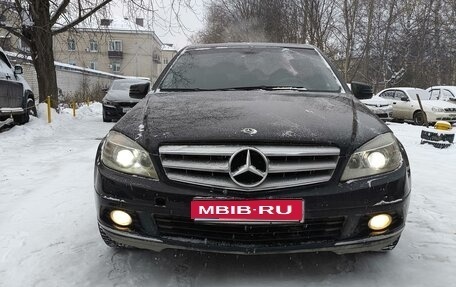 Mercedes-Benz C-Класс, 2008 год, 870 000 рублей, 1 фотография