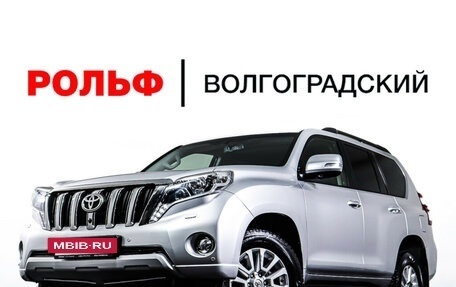 Toyota Land Cruiser Prado 150 рестайлинг 2, 2014 год, 4 247 000 рублей, 32 фотография