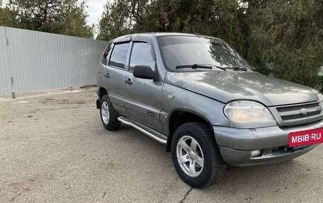 Chevrolet Niva I рестайлинг, 2004 год, 343 000 рублей, 5 фотография