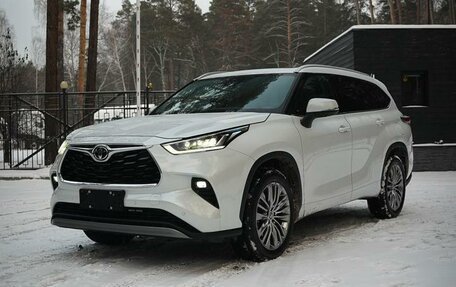 Toyota Highlander, 2024 год, 6 900 000 рублей, 6 фотография