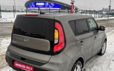 KIA Soul II рестайлинг, 2018 год, 1 620 000 рублей, 23 фотография