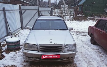 Mercedes-Benz C-Класс, 1999 год, 80 000 рублей, 2 фотография