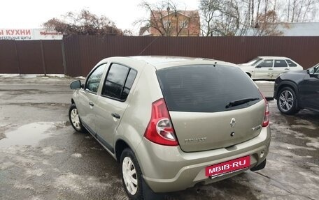 Renault Sandero I, 2012 год, 650 000 рублей, 4 фотография