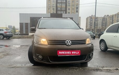 Volkswagen Touran III, 2012 год, 1 250 000 рублей, 1 фотография