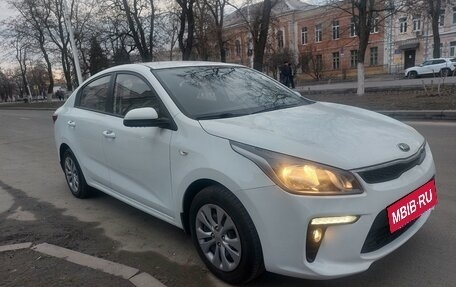 KIA Rio IV, 2019 год, 1 635 000 рублей, 5 фотография