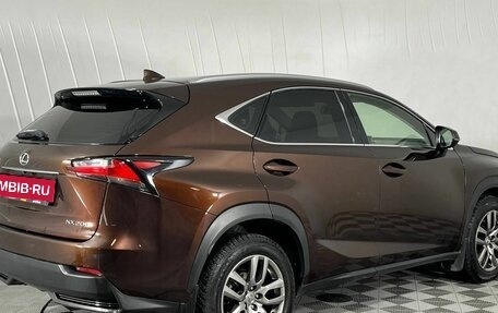 Lexus NX I, 2017 год, 2 550 000 рублей, 5 фотография