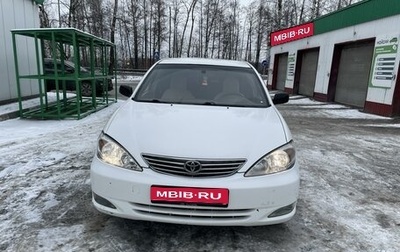 Toyota Camry V40, 2003 год, 690 000 рублей, 1 фотография