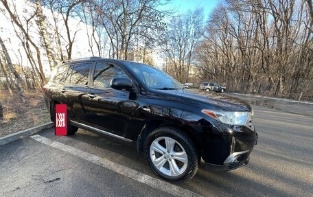 Toyota Highlander III, 2012 год, 2 150 000 рублей, 8 фотография