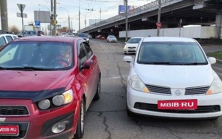 Nissan Tiida, 2005 год, 700 000 рублей, 36 фотография