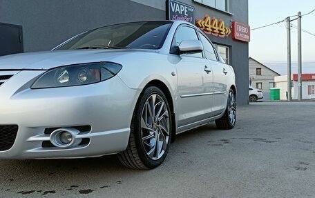 Mazda 3, 2004 год, 850 000 рублей, 2 фотография