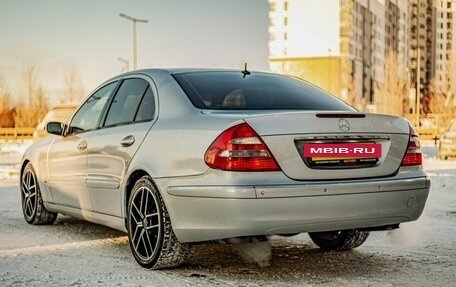 Mercedes-Benz E-Класс, 2002 год, 790 000 рублей, 6 фотография