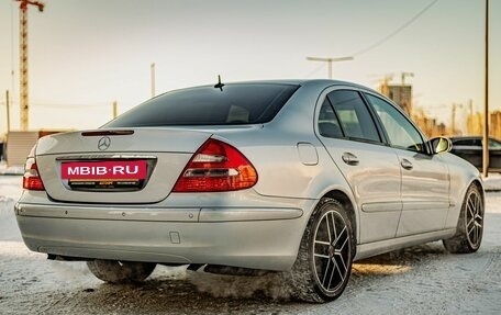 Mercedes-Benz E-Класс, 2002 год, 790 000 рублей, 8 фотография