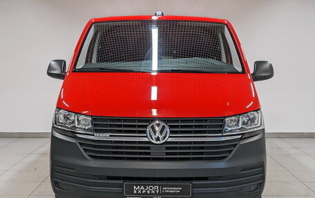 Volkswagen Transporter T6 рестайлинг, 2021 год, 4 300 000 рублей, 2 фотография