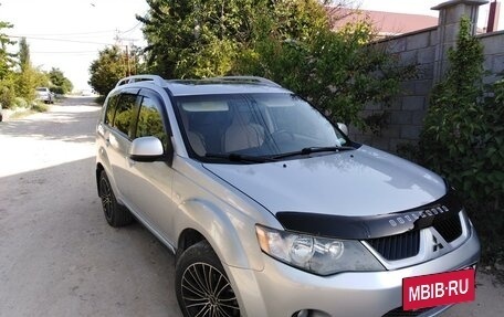 Mitsubishi Outlander III рестайлинг 3, 2008 год, 1 260 000 рублей, 2 фотография