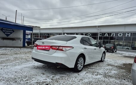 Toyota Camry, 2018 год, 2 450 000 рублей, 7 фотография