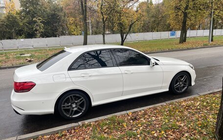 Mercedes-Benz E-Класс, 2015 год, 1 950 000 рублей, 8 фотография