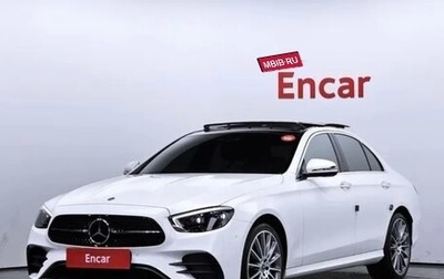 Mercedes-Benz E-Класс, 2021 год, 5 500 000 рублей, 1 фотография