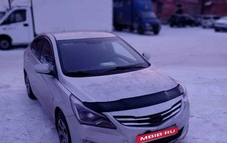 Hyundai Solaris II рестайлинг, 2014 год, 870 000 рублей, 11 фотография