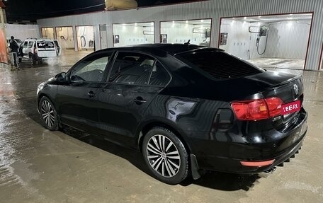 Volkswagen Jetta VI, 2011 год, 900 000 рублей, 1 фотография