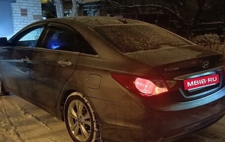 Hyundai Sonata VI, 2011 год, 1 200 000 рублей, 16 фотография