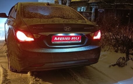 Hyundai Sonata VI, 2011 год, 1 200 000 рублей, 18 фотография