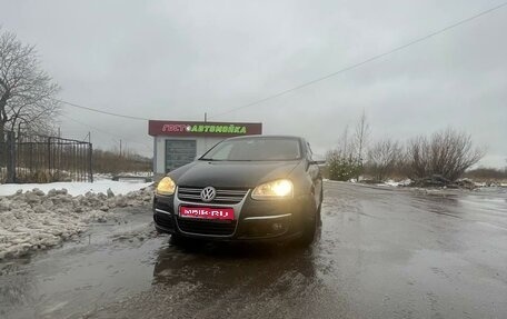 Volkswagen Jetta VI, 2008 год, 580 000 рублей, 1 фотография