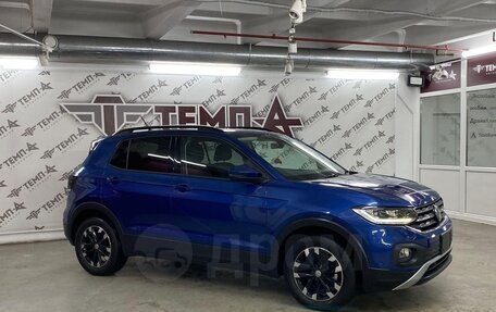 Volkswagen T-Cross I, 2019 год, 1 690 000 рублей, 10 фотография