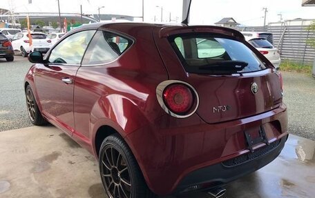 Alfa Romeo MiTo I рестайлинг 2, 2014 год, 800 000 рублей, 9 фотография