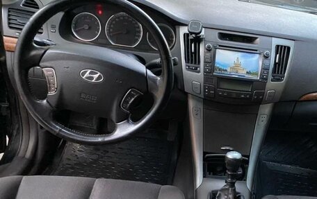 Hyundai Sonata VI, 2008 год, 585 000 рублей, 2 фотография