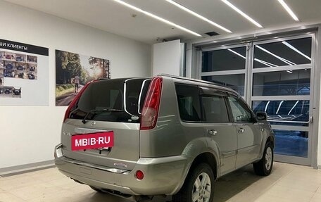 Nissan X-Trail, 2003 год, 800 000 рублей, 4 фотография