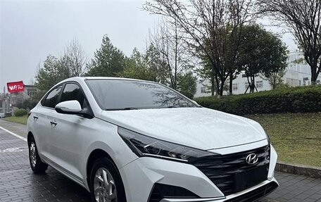 Hyundai Verna, 2021 год, 1 320 000 рублей, 1 фотография