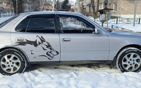 Toyota Camry V30, 1991 год, 240 000 рублей, 4 фотография