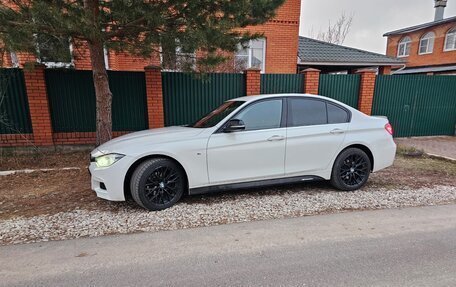 BMW 3 серия, 2016 год, 2 250 000 рублей, 3 фотография