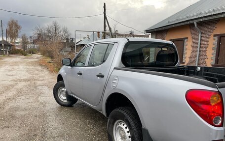 Mitsubishi L200 IV рестайлинг, 2012 год, 1 470 000 рублей, 8 фотография