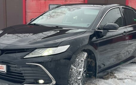 Toyota Camry, 2021 год, 4 500 000 рублей, 3 фотография